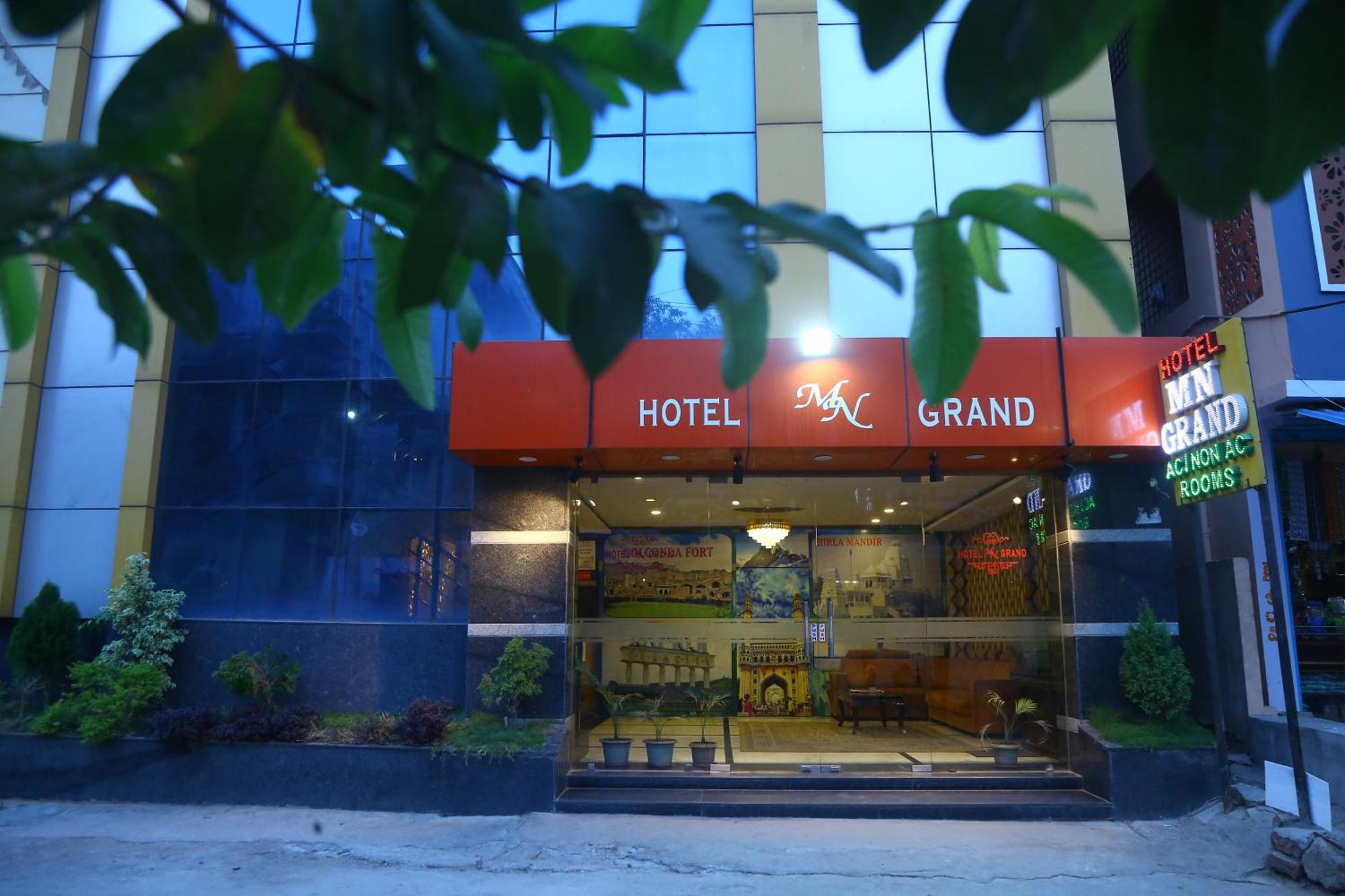 Hotel Mn Grand Shamshabad Airport Zone Hyderabad Extérieur photo