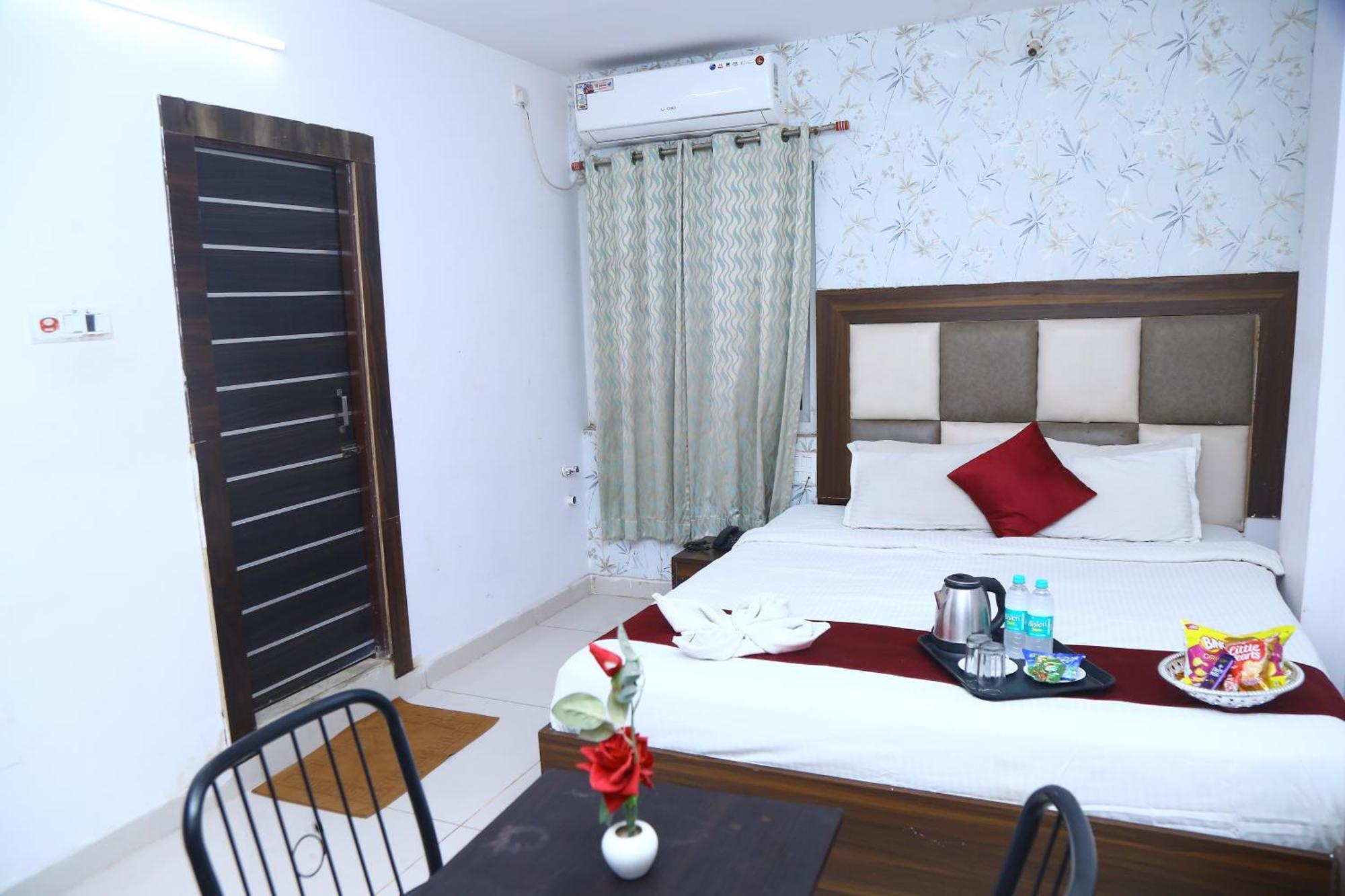 Hotel Mn Grand Shamshabad Airport Zone Hyderabad Extérieur photo